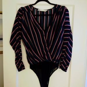🛍️*4/25 SzS  striped bodysuit